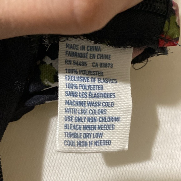 NWOT American Eagle Outfitters Navy Blue Floral Strapless Peplum Top, Size Small - Picture 7 of 8